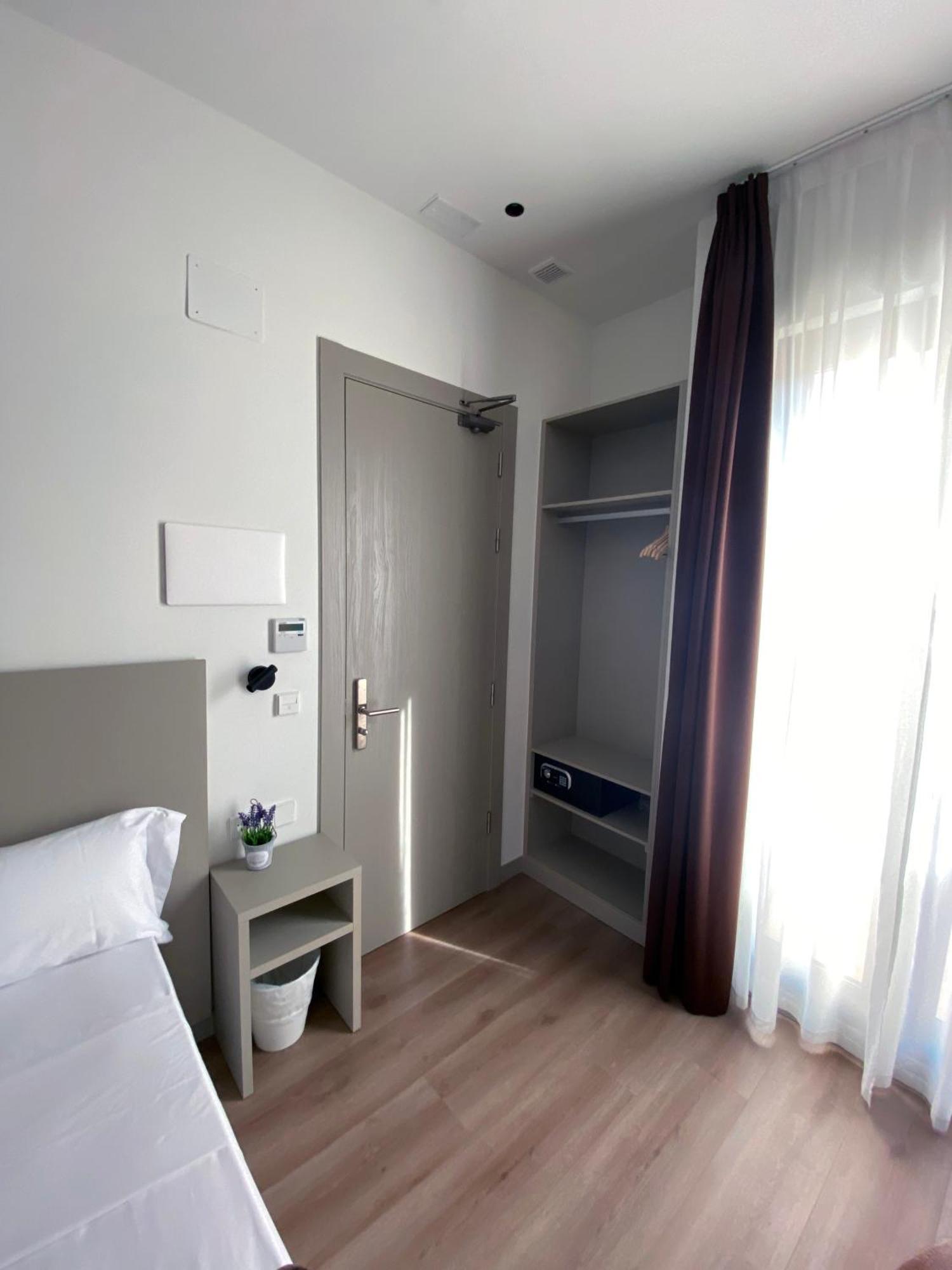 Hotel Bestprice Valencia Eksteriør bilde